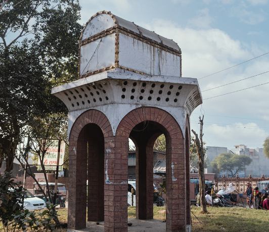 Khazana Gate